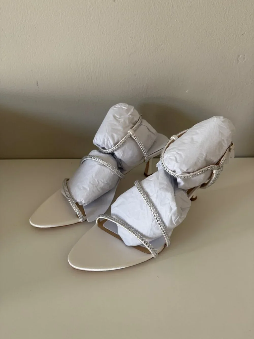 Badgley Mischka Julianna Satin Heeled Sandal - Soft White - Size 8.5